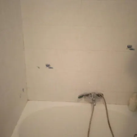 アパート La Casa Di Luigi Porta Venezia ミラノ